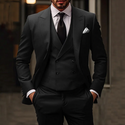 Luxurious 3-Piece Men's Suit – Tailored Fit and Elegance